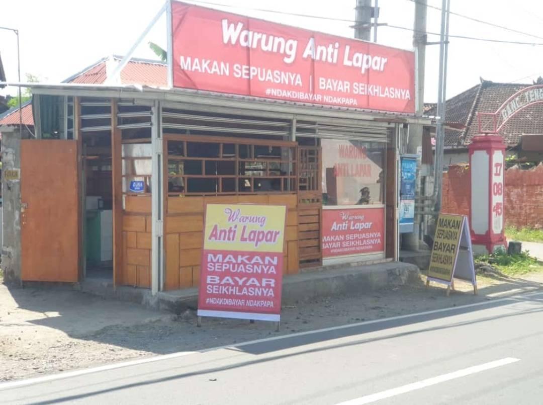 Di Mataram ada warung anti lapar, makan sepuasnya bayar seikhlasnya