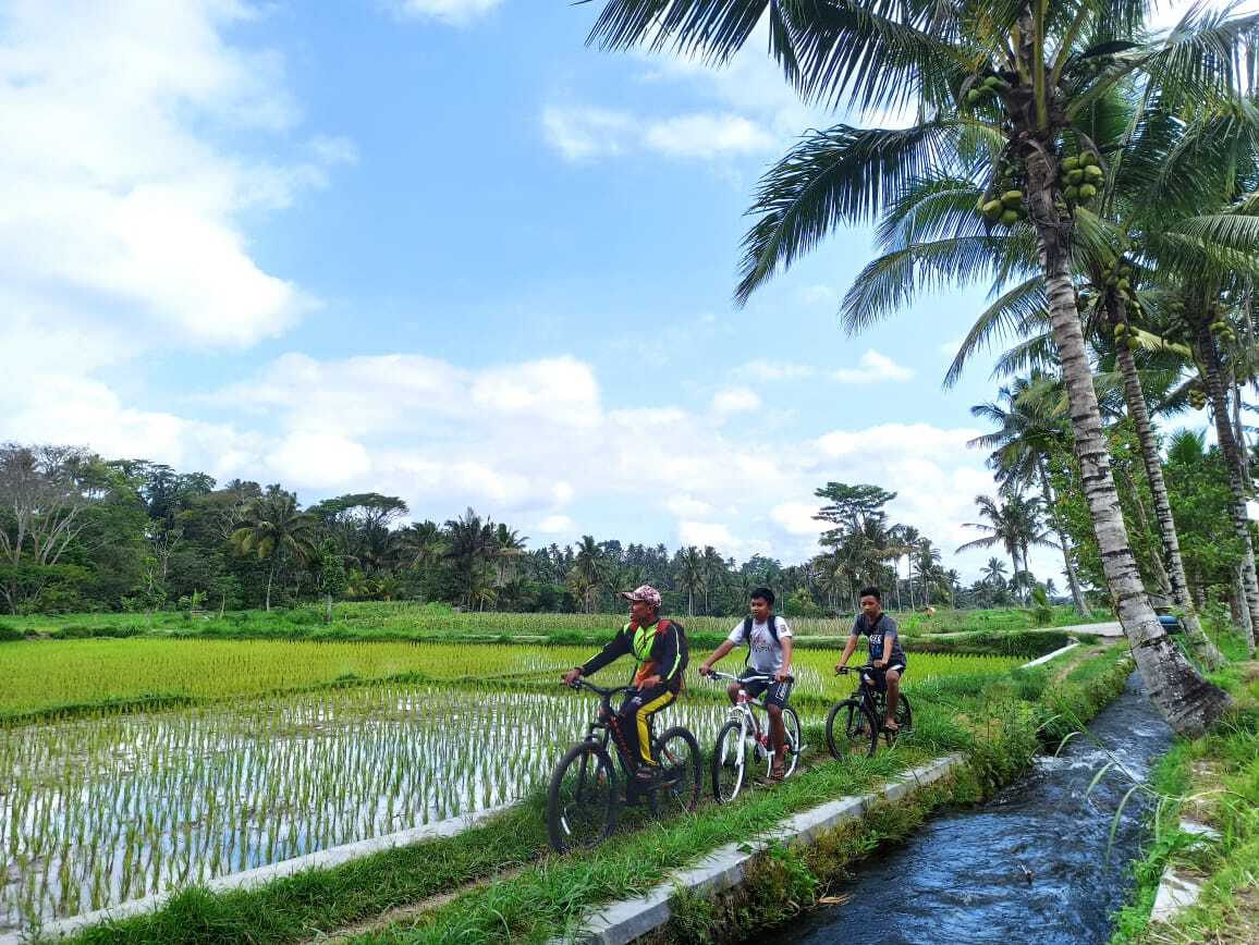 Bingung Weekend Kemana? yuk Jelajah Alam Batukliang Utara dengan Bersepeda