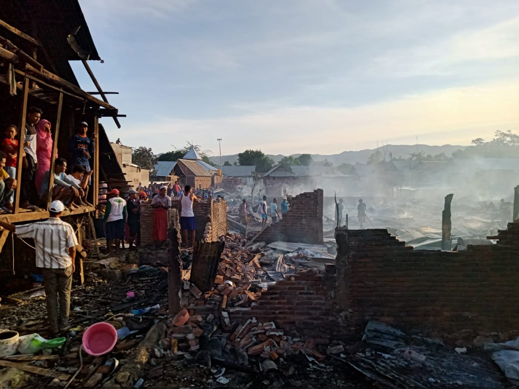 64 Rumah di Sape-Bima Hangus Dilalap Si Jago Merah