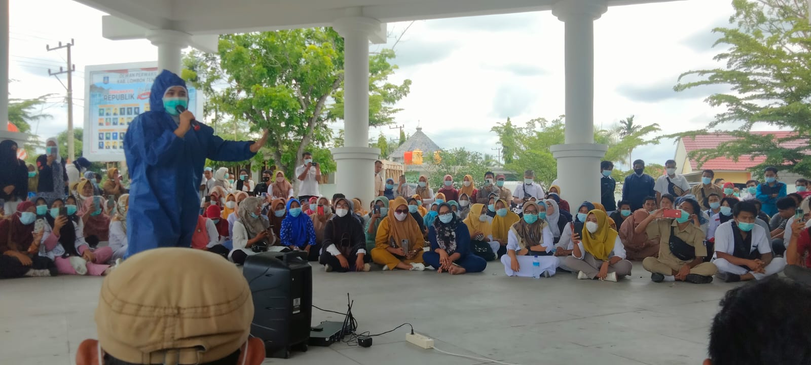 Geruduk DPRD Loteng, GTT PTT Ramai-ramai Ngadu karena Merasa Terdzalimi