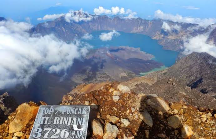 Pengumuman! Gunung Rinjani Tutup 3 Bulan, Pendaki Harus Bersabar