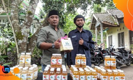 TOP! KKN Unram dan Pemdes Setiling Luncurkan Produk Jamu Tradisional Senamian