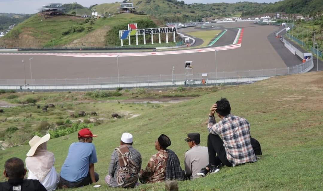 Gratis Asal Tertib, Gubernur  NTB Bolehkan Warga Nonton MotoGP dari Bukit Seger