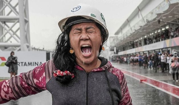 Pawang Hujan Rara tolak MotoGP Mandalika Gantikan Finlandia, Netizen: Ngawur, emang dia siapa?