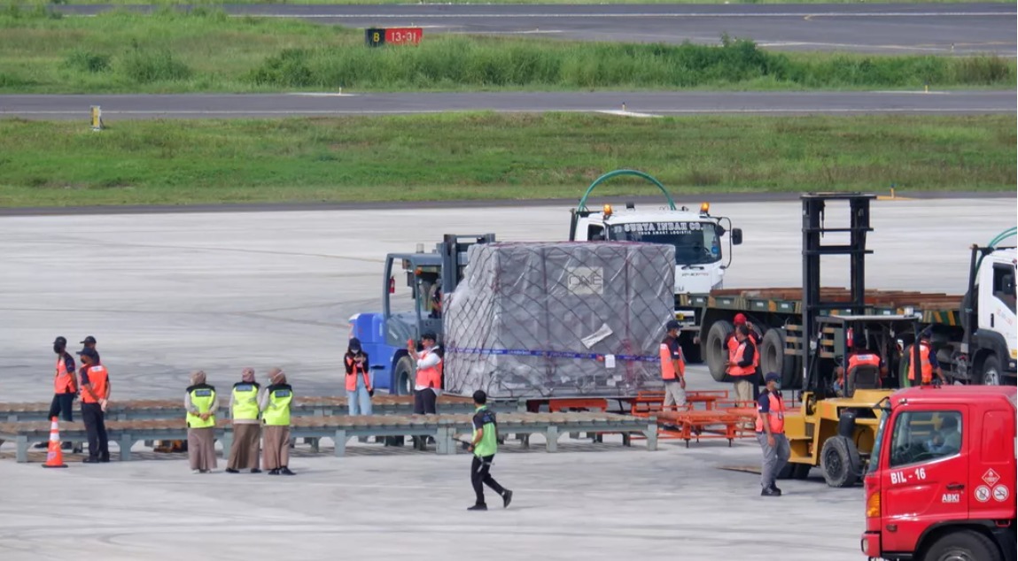 H-9 Menuju MotoGP, Logistik Pembalap mulai tiba di Sirkuit Mandalika