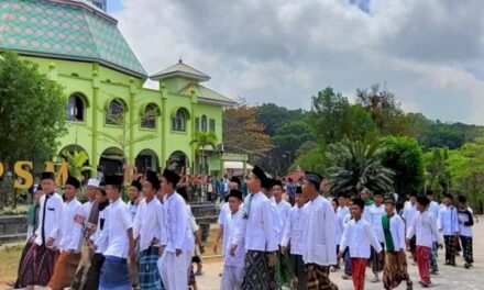 Kalah pamor dengan Madrasah dan Ponpes, Siswa Baru di SMPN 6 Jonggat hanya 4 orang