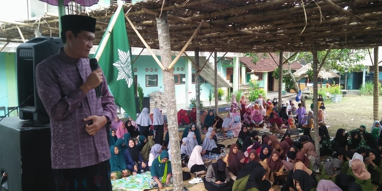 Wakil Bupati Lombok Tengah Hadiri Pembukaan Majelis Ta’lim Ponpes Al-Istiqomah NW Bedus