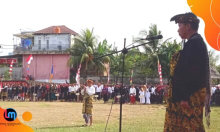 Peringati HUT RI ke-77 di alun-alun Samarkaton, Kades Rembitan gaungkan Semangat Gotong Royong