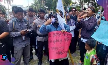 Tak Kunjung Penempatan, Guru PPPK di Lombok Tengah Bakar SK Pengangkatan