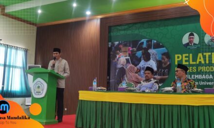 Wabup Lombok Tengah Apresiasi Pengmas Pusat Halal UNAIR dan UNIQHBA untuk UMK